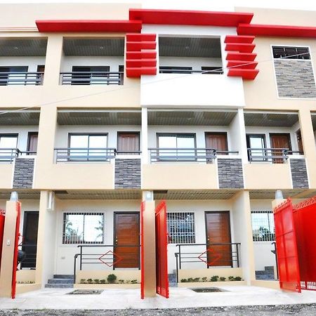 Jdl Residences Hostel Legazpi Esterno foto