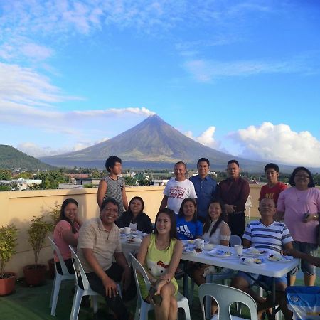 Jdl Residences Hostel Legazpi Esterno foto