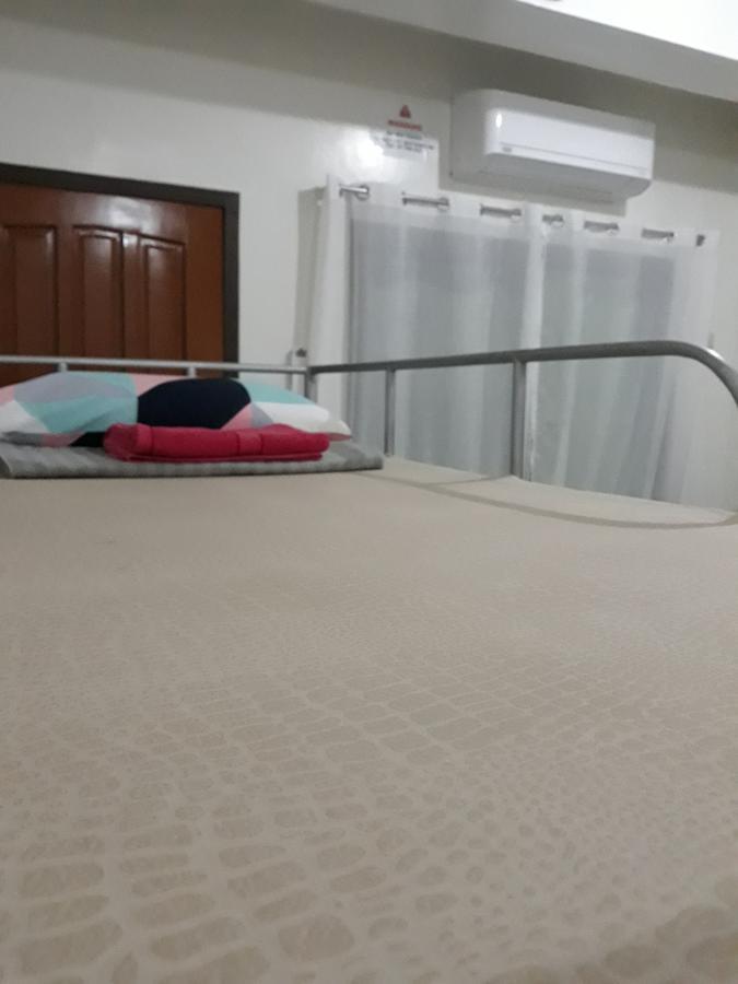 Jdl Residences Hostel Legazpi Esterno foto