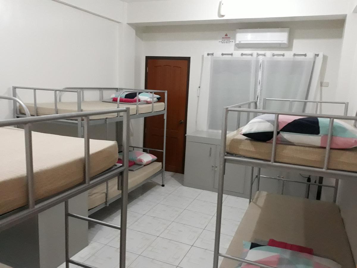 Jdl Residences Hostel Legazpi Esterno foto