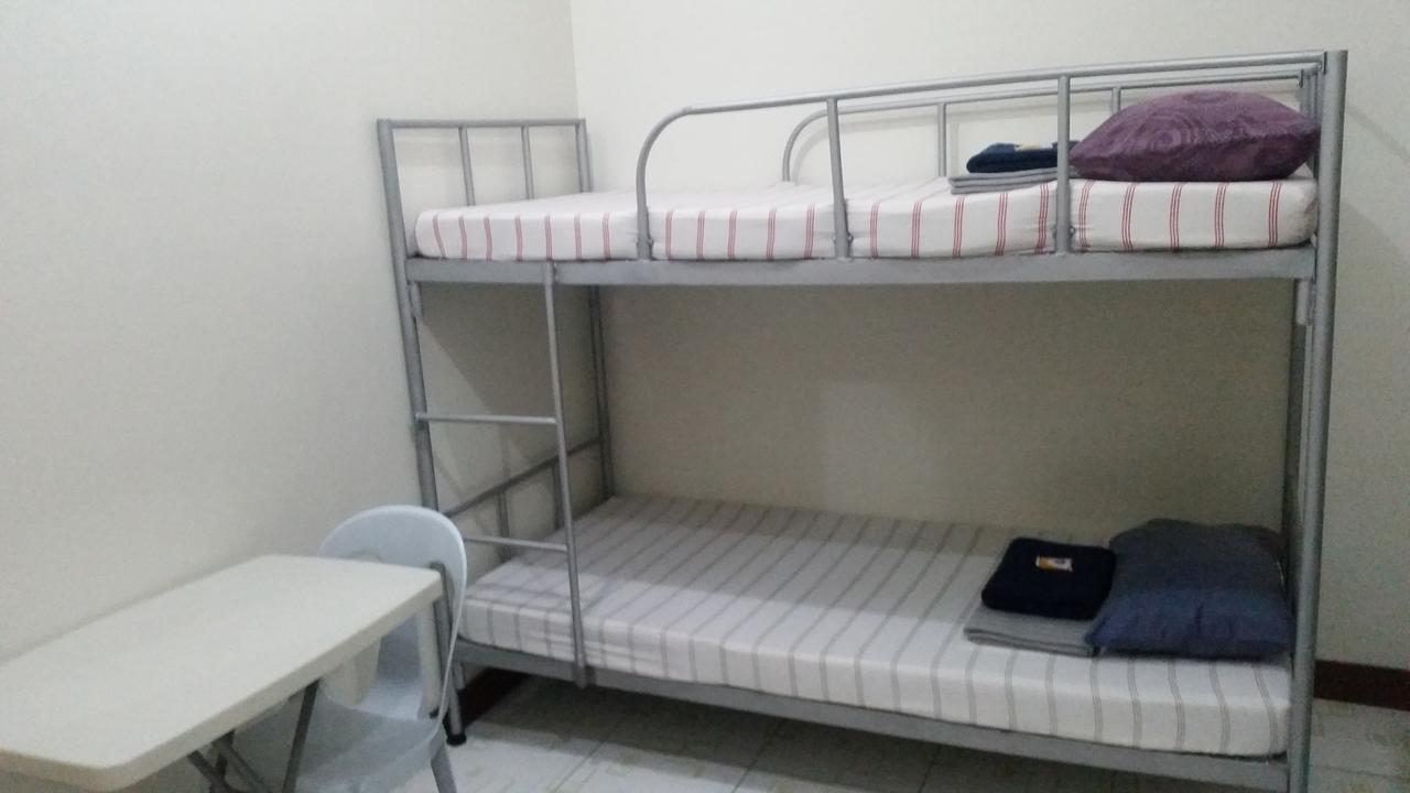 Jdl Residences Hostel Legazpi Esterno foto