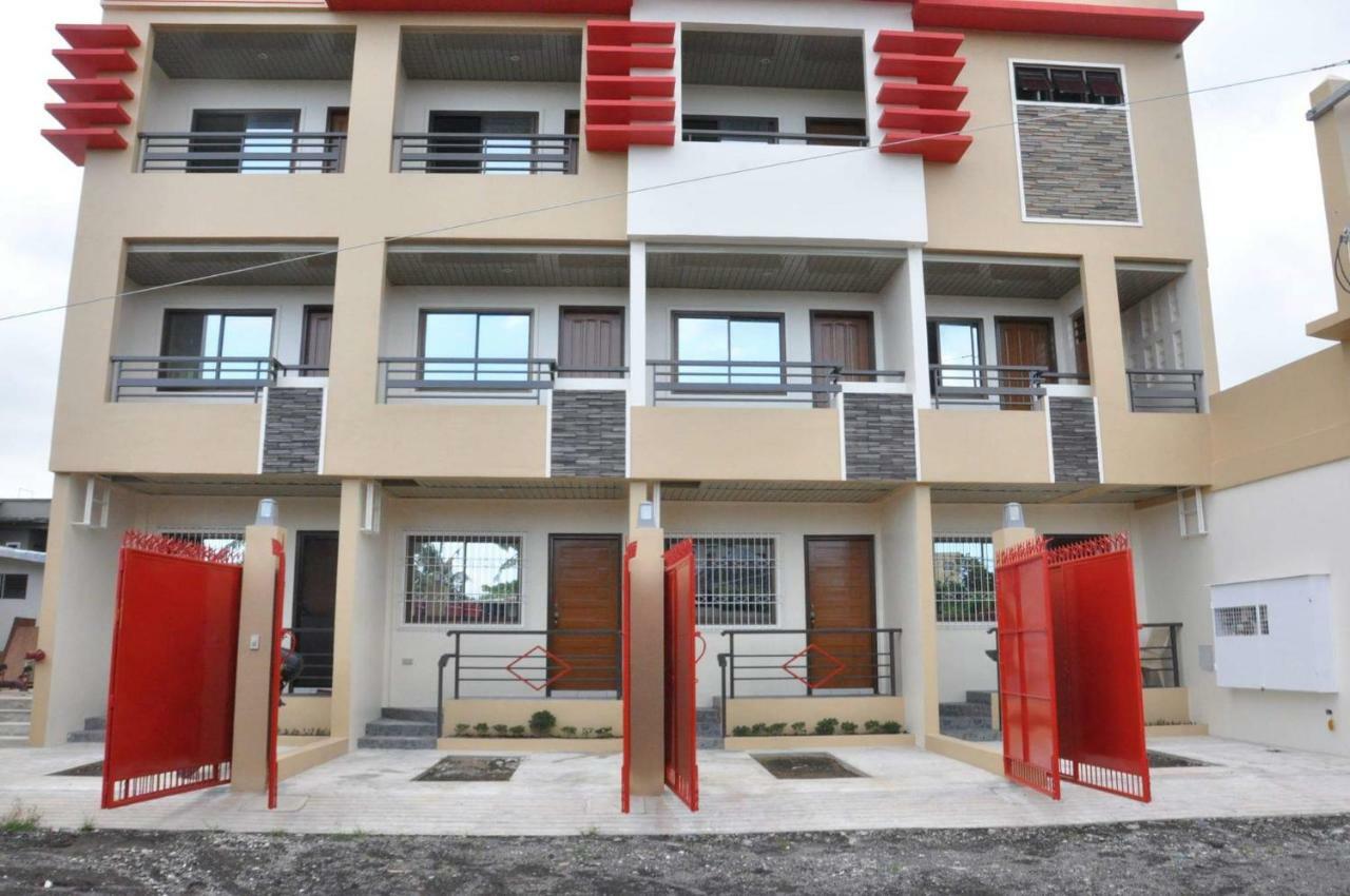 Jdl Residences Hostel Legazpi Esterno foto