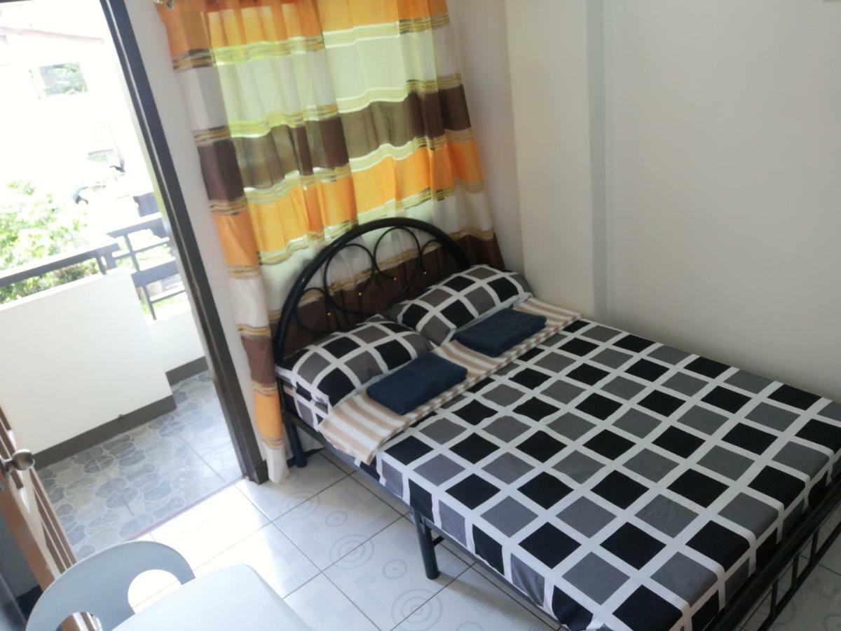 Jdl Residences Hostel Legazpi Esterno foto